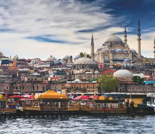 Best Areas To Stay In Istanbul For Foreigners: Ultimate Guide Best Areas To Stay In Istanbul For Foreigners