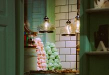 A Foodie’s Guide To Turkish Desserts: Irresistible Sweets Unveiled