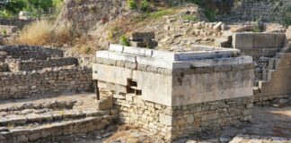 Exploring The Ruins Of Troy In Modern-Day Turkey: Secrets Revealed