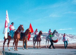 Where To Experience Traditional Turkish Music Live: Ultimate Guide