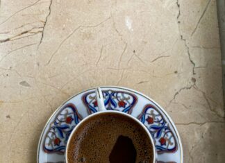 Experience Turkish Meze: Discover Small Plates Bursting With Flavor