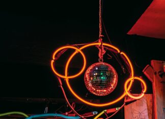 Discover The Vibrant Art Scene In Istanbul: Secrets To Explore