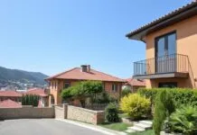 The Ugly Truth About Buying Property in Turkey: A Veteran Editor’s Rant The Unvarnished Reality of Purchasing Real Estate in Turkey: A Seasoned Editor's Outburst